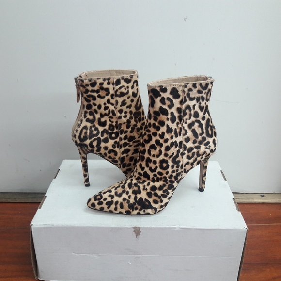 Steve Madden haircalf boots - Picture 2 of 3